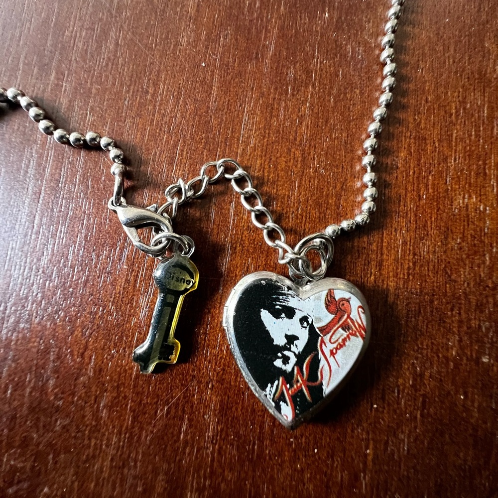 Disney Pirate of the Caribbean Jack Sparrow Silver and Black Heart Necklace